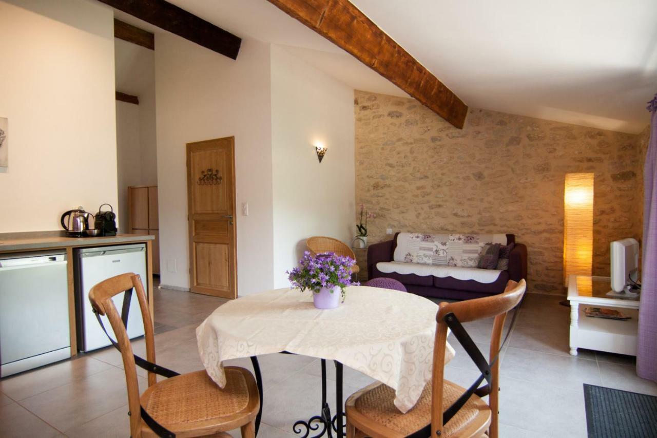 Mas De La Rivoire B&B Villevieille Exteriér fotografie